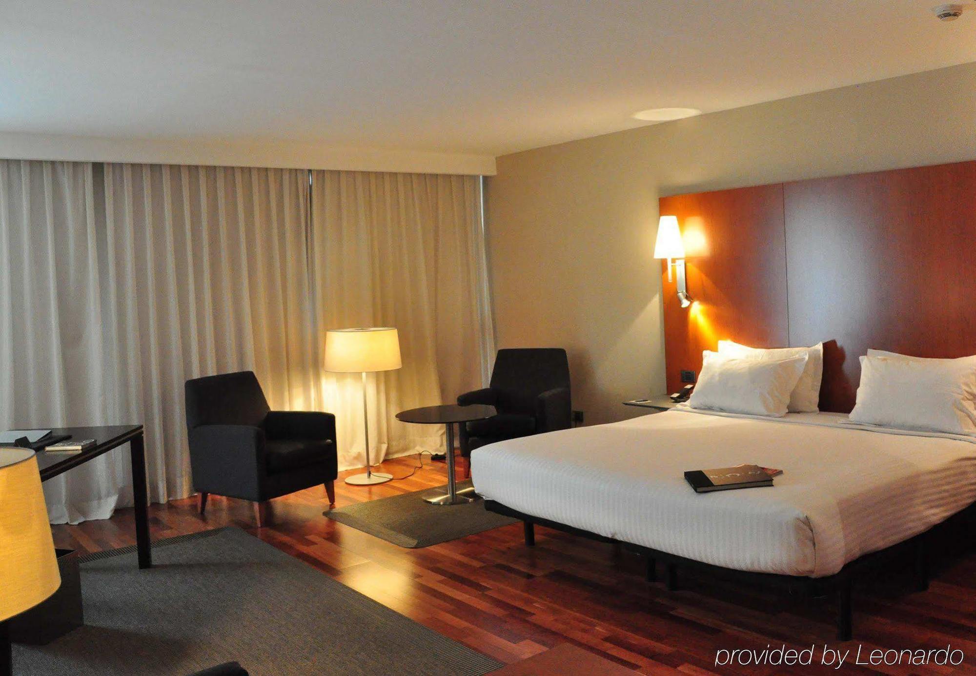 Ac Hotel La Rioja By Marriott Logroño Cameră foto